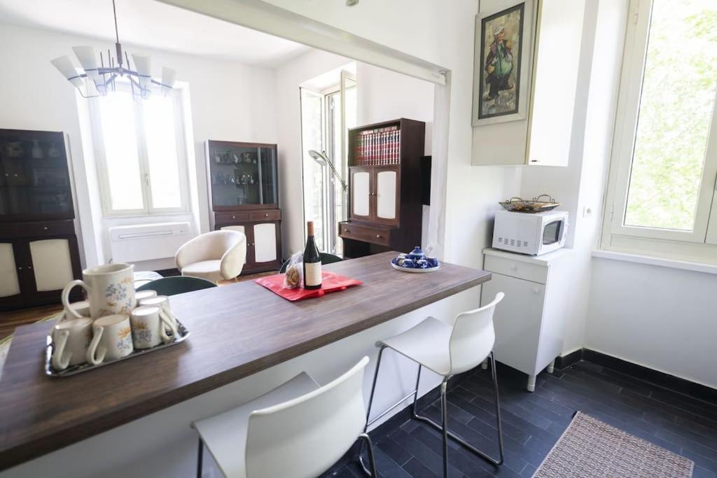 Apartment Testaccio Luminous And Large Rome