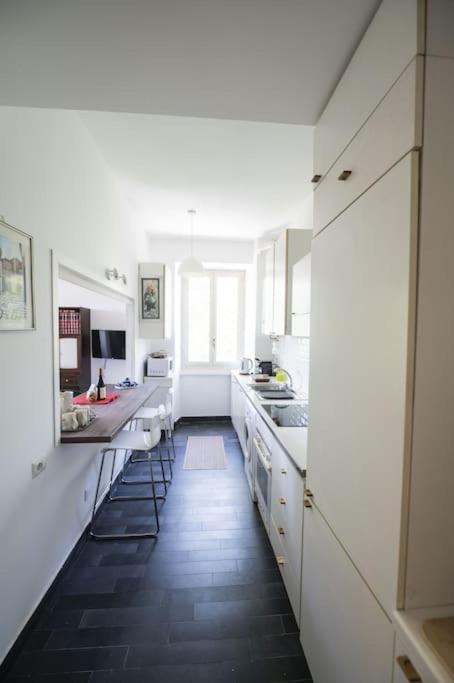 Apartment Testaccio Luminous And Large Rome